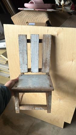 Little Wooden Chair 