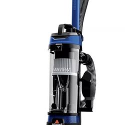 Bissell 3836 CleanView Swivel Vacuum with Triple Action - Lightly Used