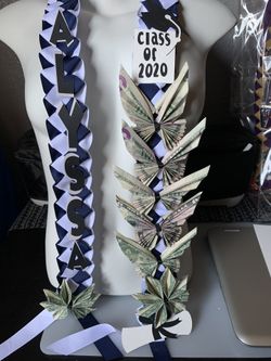 Graduation lei
