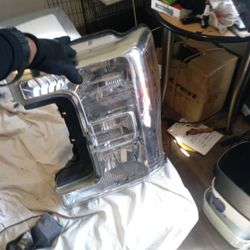 Ford F250 Heavy Duty Head Lights 