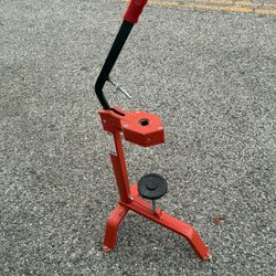 Portuguese Floor Corker used for sealing wine bottles.  It features a rolled steel constructionPLEASE READ ENTIRE POST