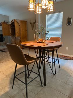 40” Round Dining Table with Two Leather Barstools