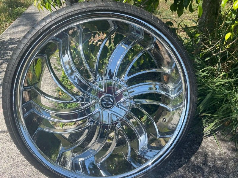 24in Rim for Sale in Palm Beach Shores, FL - OfferUp