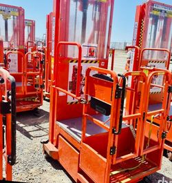 2014 Ballymore PS-140H Electric Vertical Mast Lift - (267hrs)