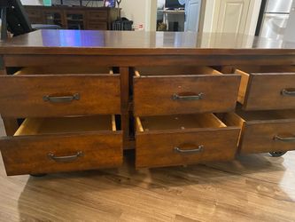 Solid Wood Coffee Table with 6 Storage Drawers on Casters – Moving Sale