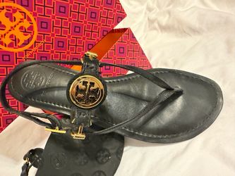 Tory Burch authentic. 9.5