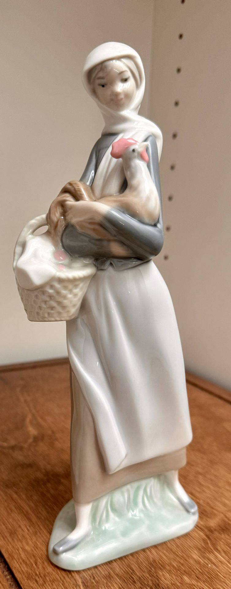 Lladro #4591 'Girl With Cockerel'