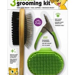 BRAND NEW ! - 3 Piece GROOMING Kit (green)