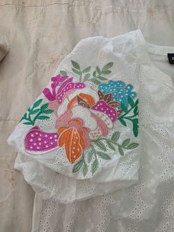 Embroidered Puff Sleeve Blouse