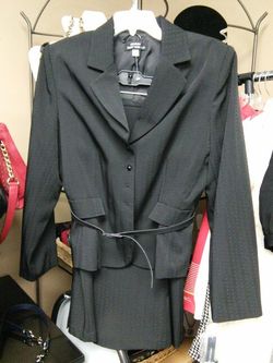 Sz 16 black suit jacket skirt with belt never been worn