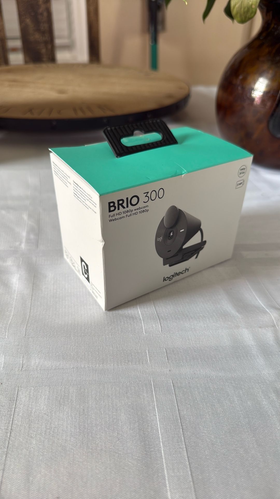 Logitech Brio 300 Full HD Webcam
