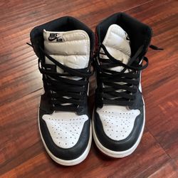 Jordan 1 Black Toe