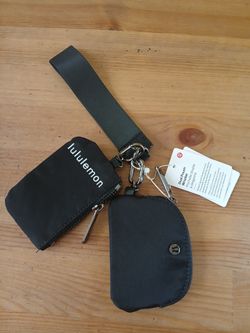 Lululemon  keychains