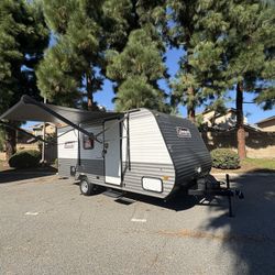 2023 Dutchman Coleman 20ft Travel Trailer 