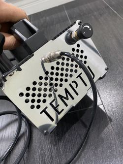 Temptu airbrush compressor , gun , cleaning station