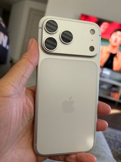 iPhone 17 Pro Max - 512 GB Perfect Condition