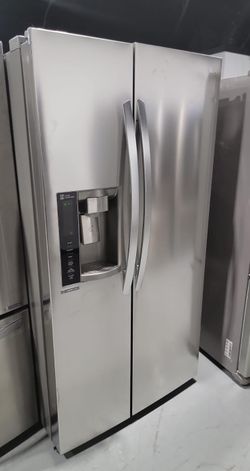 LG Side-by-Side Stainless Steel Refrigerator
