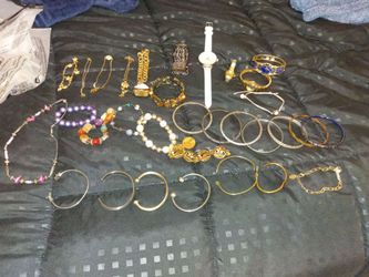 Mixed Jewelry Lot – Bracelets, Necklaces & Watches