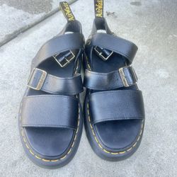 Dr Marten Sandals 