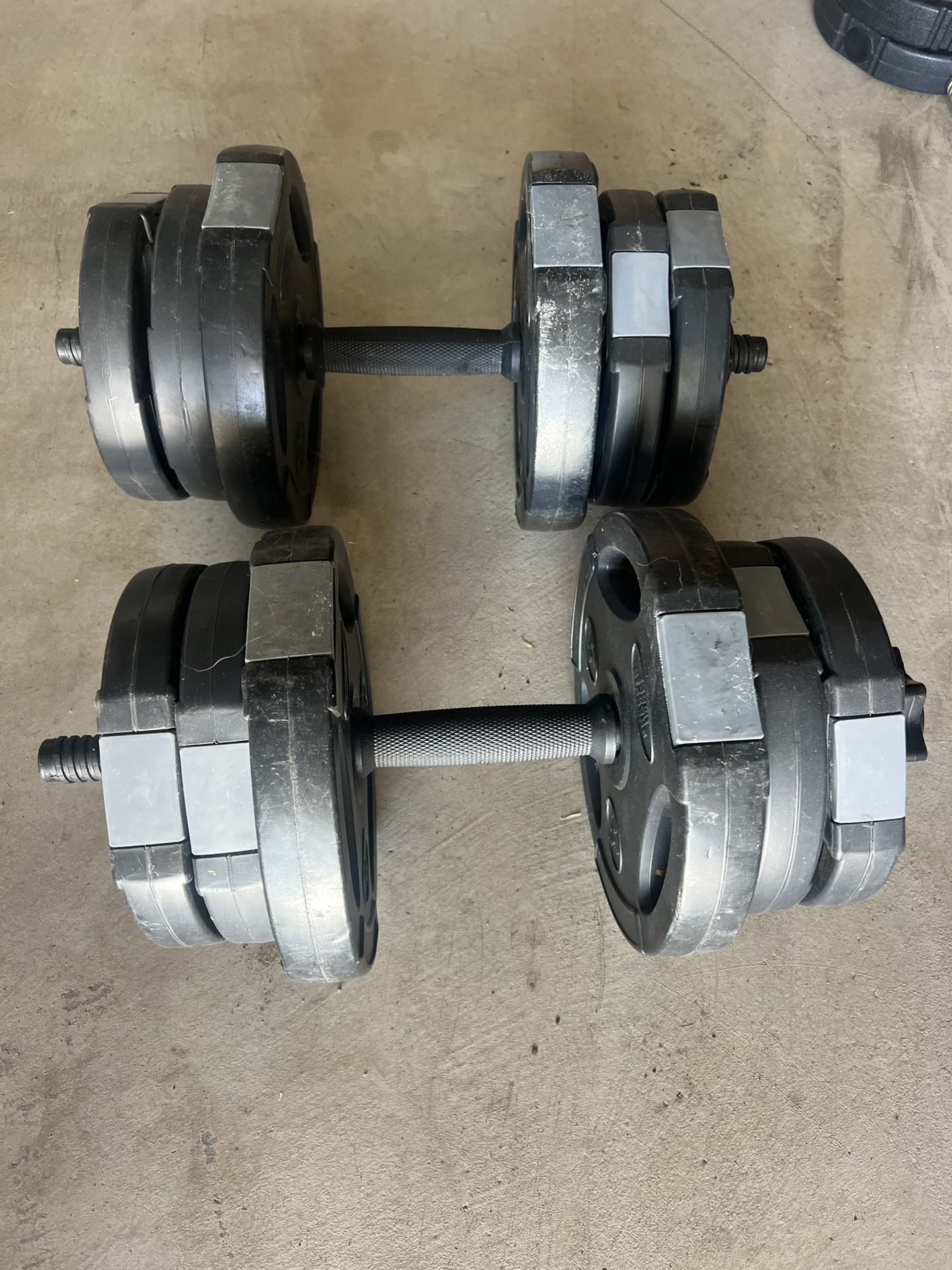 40 lbs Adjustable Dumbbell Set