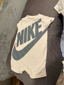 Soft Nike baby romper -6M