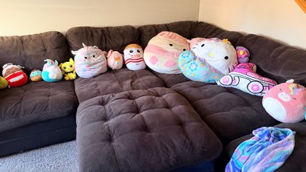 Free stuffed animals/squishmellows