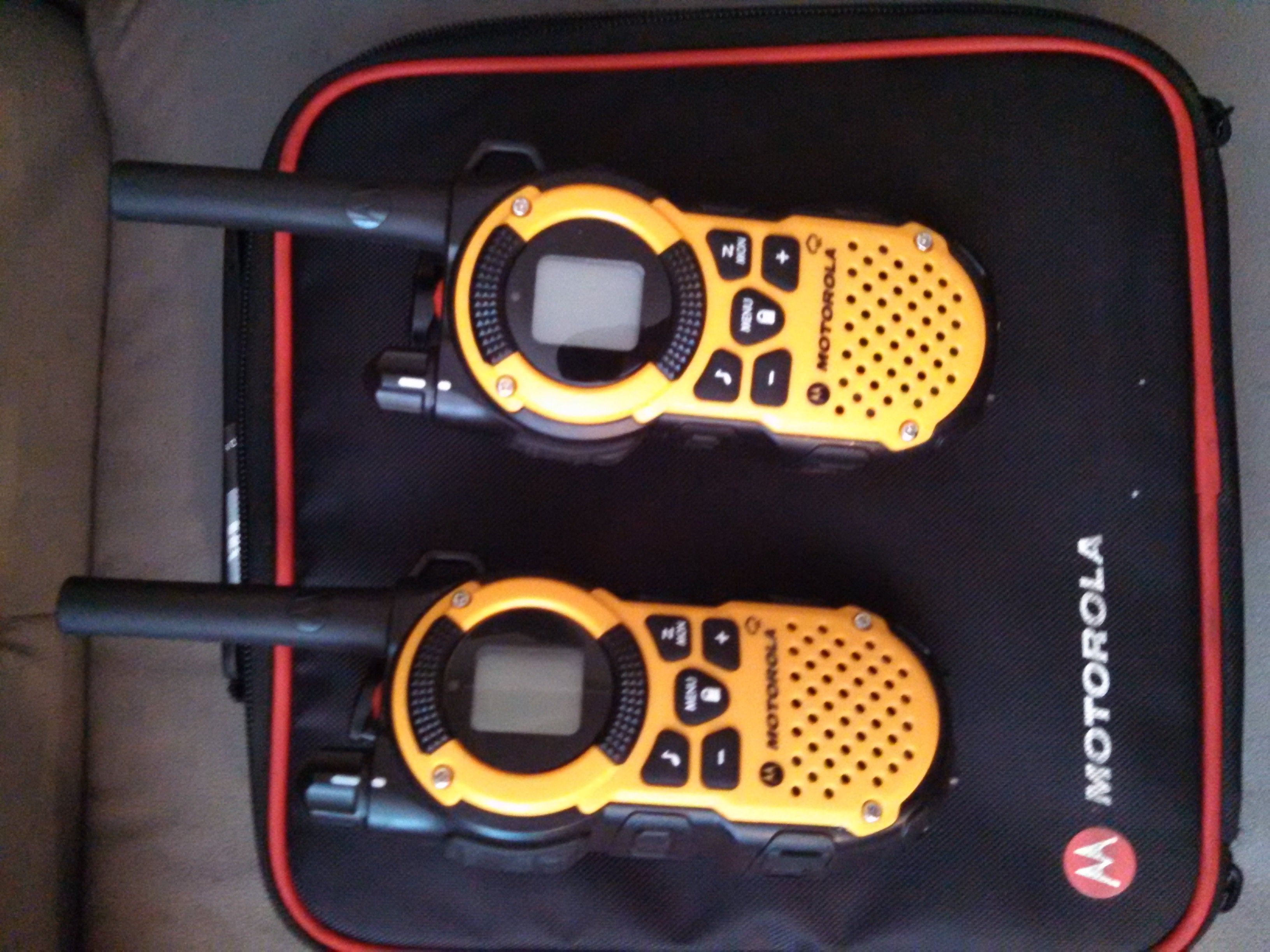 Motorola Kem-ml34301 MT Series Two-Way Radio Series Weatherproof Two-Way - 35 Mile Radio Pack - Yellow