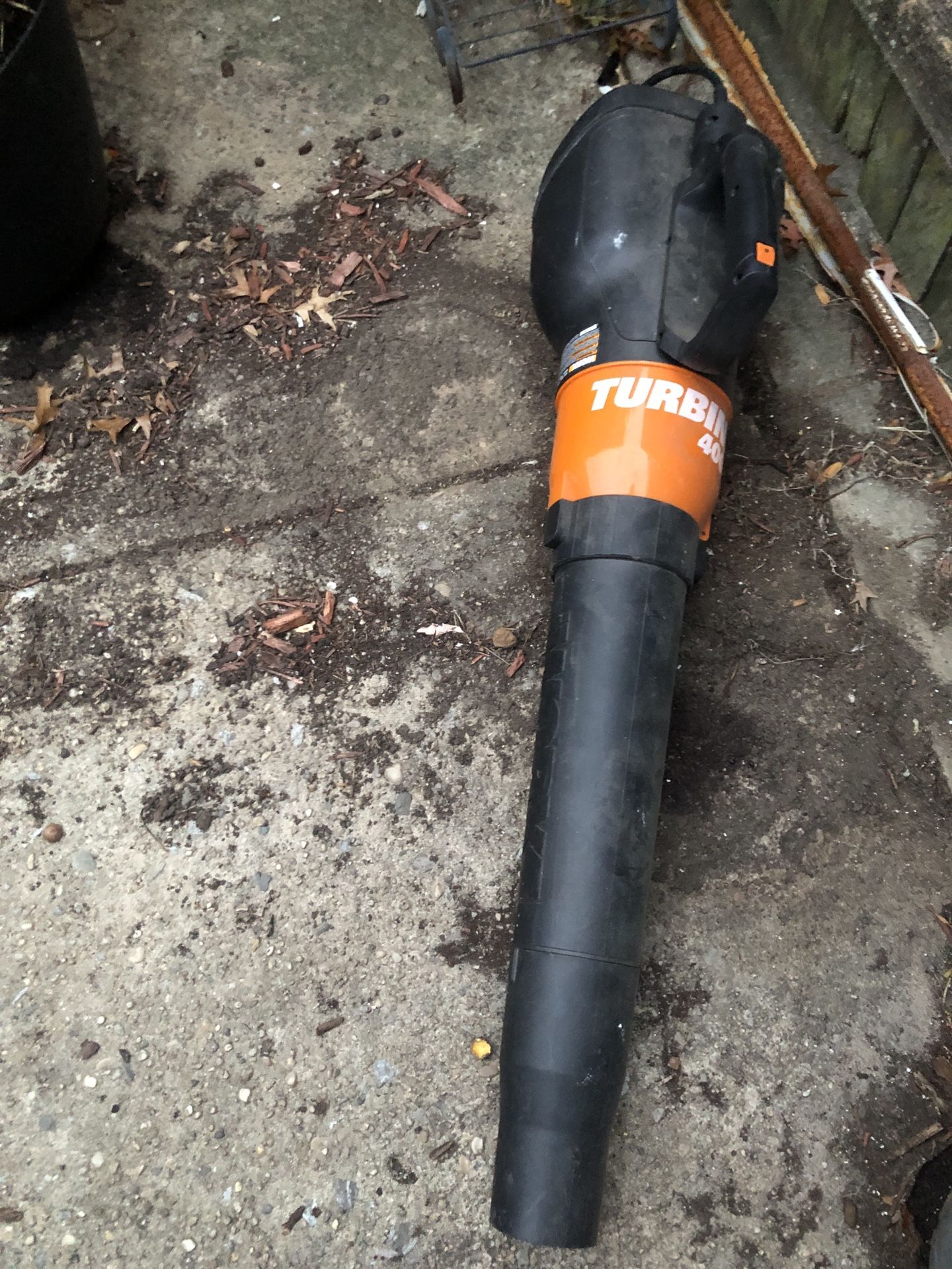 Worx Turbine Electric Leaf Blower