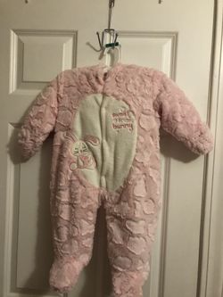 Snow suit size 9 months