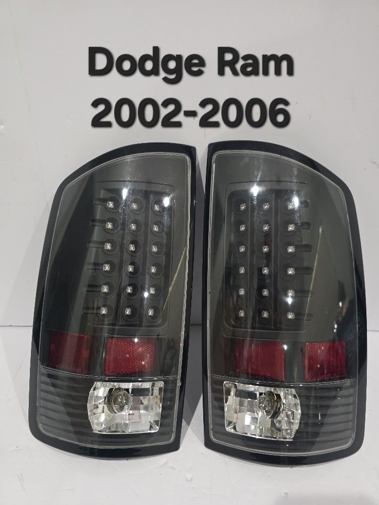 Dodge RAM 2002-2006 Tail Lights