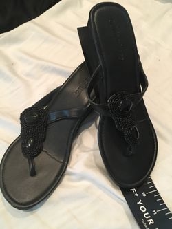 Nice Black sandals 7 1/2 - 8