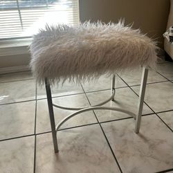 Faux fur vanity stool chair