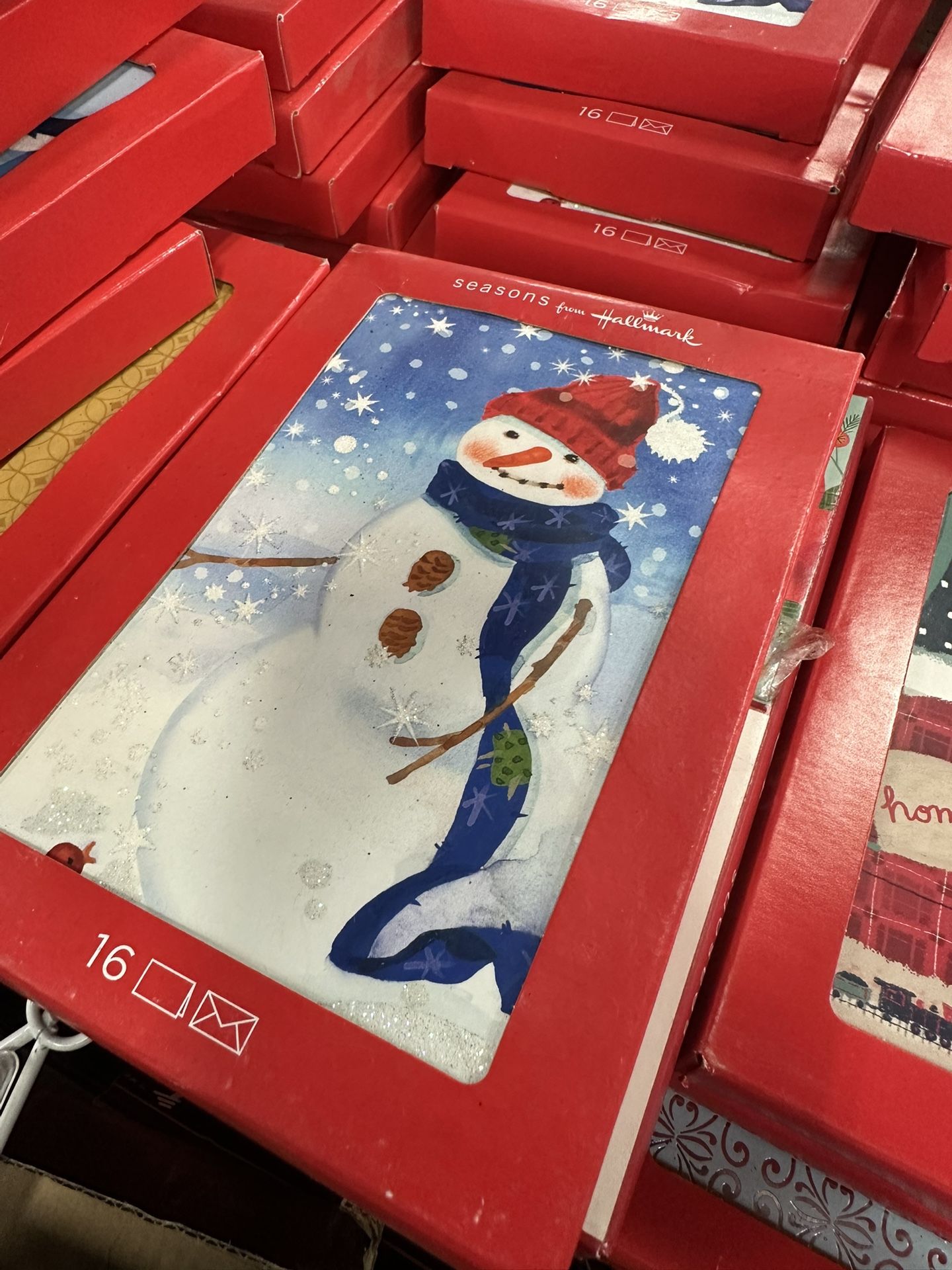 Hallmark Image Arts Boxed Christmas Cards - Vintage Snowman and Birds (16 Cards with Envelopes)