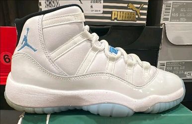 Jordan's 11 Size 5.5Y