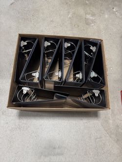 📘 Set of 10 – Like New  4” D-Ring View Binders 