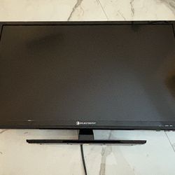 32 Inch Television (TV)