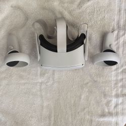 Oculus Quest 2 Virtual Reality Headset