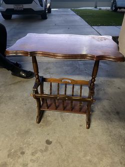 Wooden Side Table with Magazine Rack