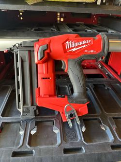 Milwaukee nail gun