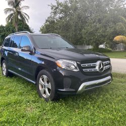 Mercedes-Benz GLS 450