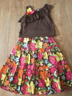 Girls size 10 skirt and top