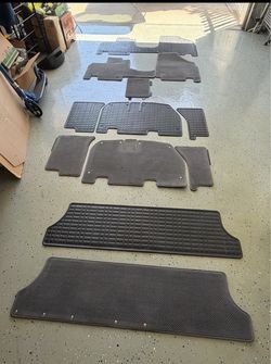 Honda brand. Floor mats + mat covers  for 2005-2010 Honda Odyssey