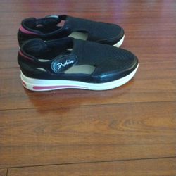 Women Shoes 