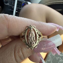 14k gold virgencita ring