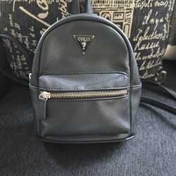 Guess mini pack back 
