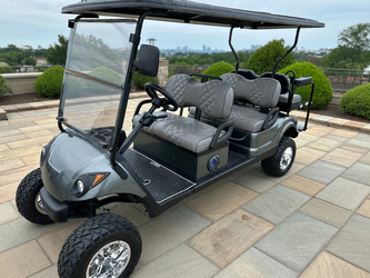 2016 Yamaha Six Seater Golf Cart in good condition
