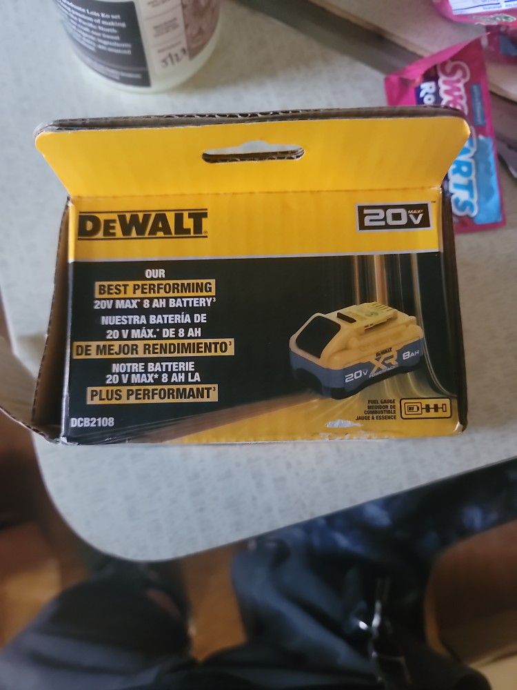 Dewalt 20v 8AH Battery Brand New