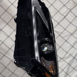 Headlights 2016-2019 Lexus RX 350 (left Side) 