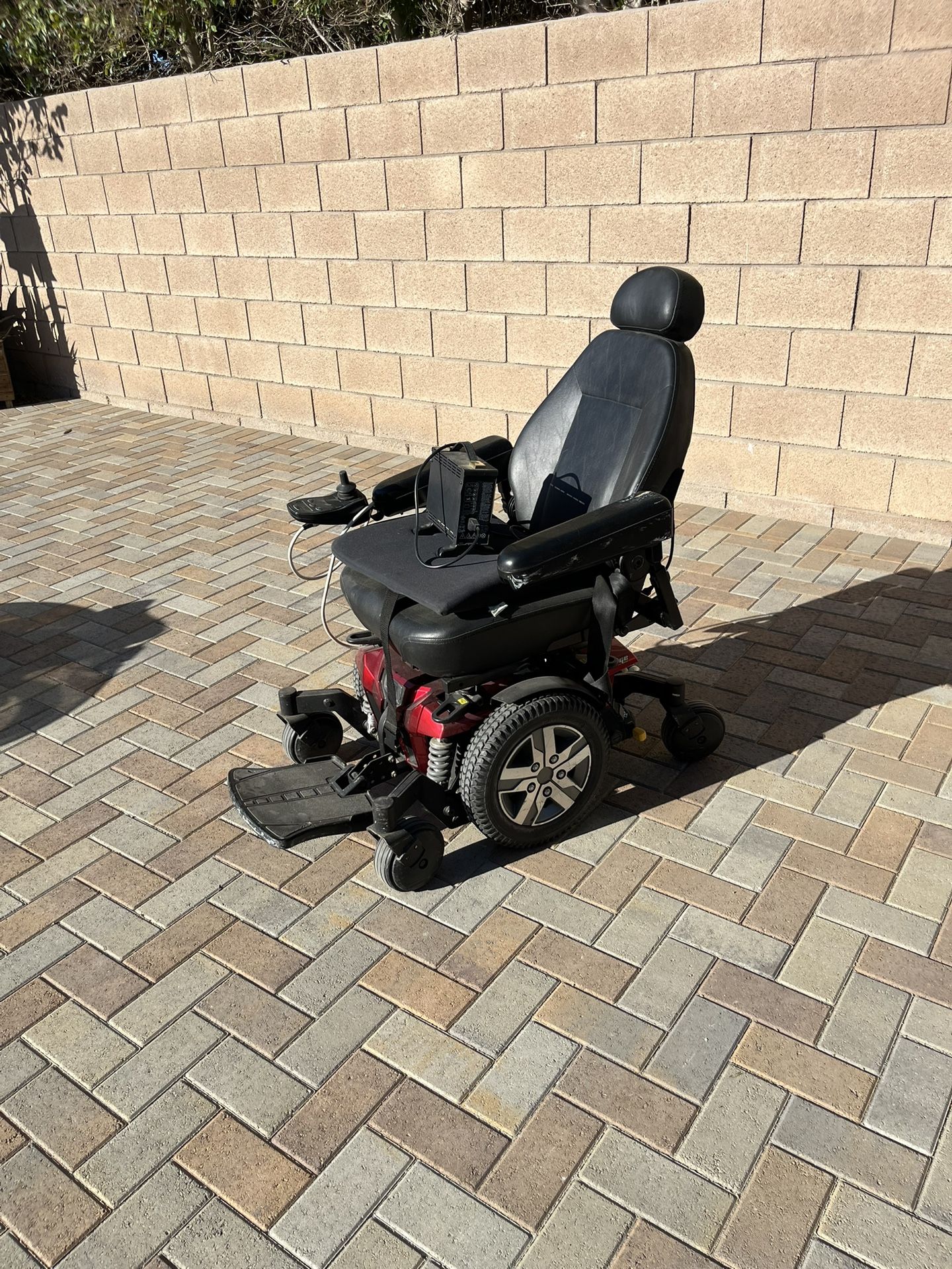 Electric Wheelchair
