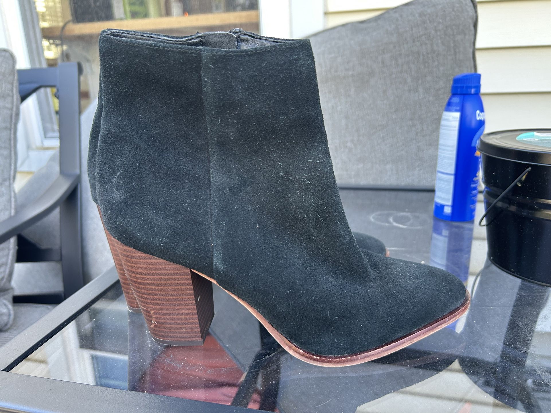 Ladies Sam Edelman  Black Suede Boots size 10